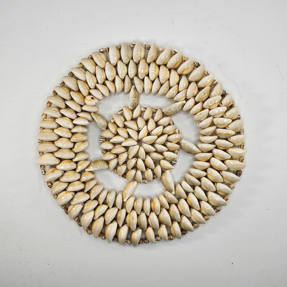 Natural Sea Shell Trivet Hot Pad Doily Nautical Wall Decor Beach House 9” - Picture 2 of 7